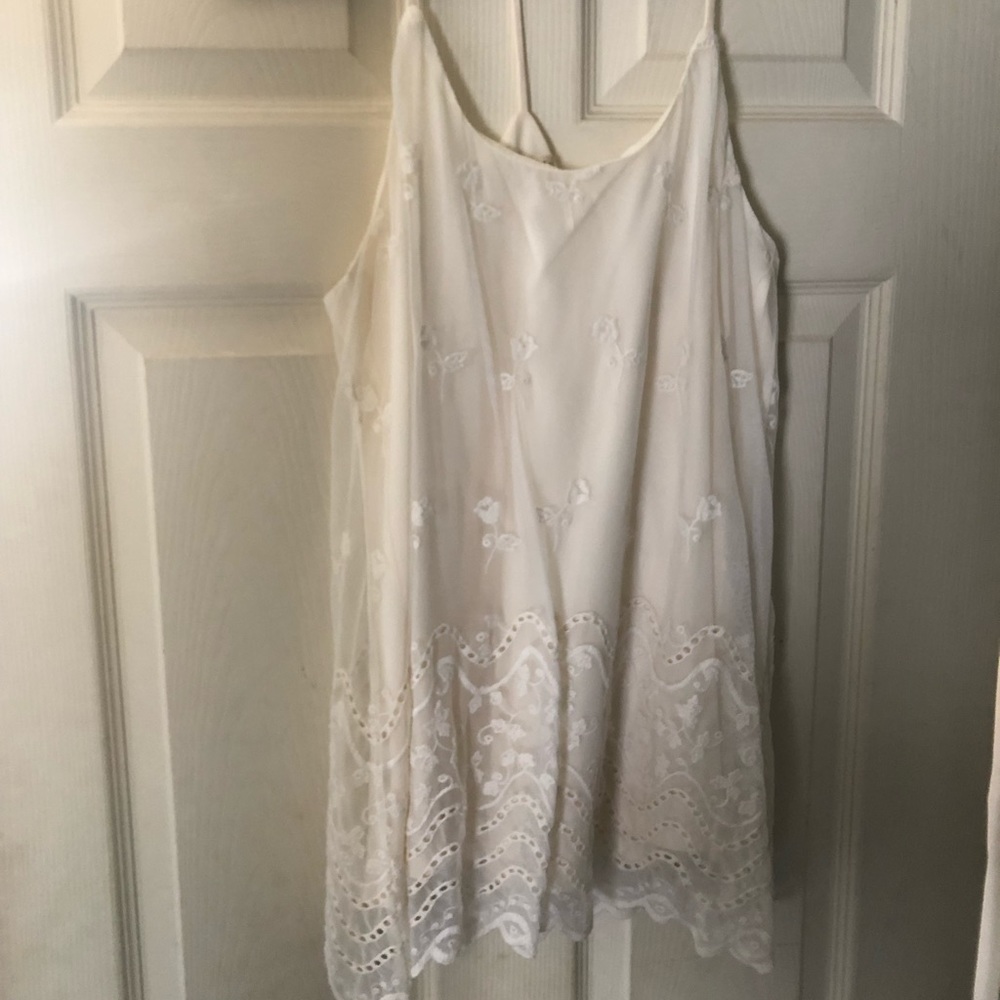 Off white lace tank top